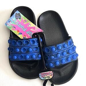 Pop Finity Toddler  Boy's Blue Pop it Style  Sandals NWT Sz 12-13